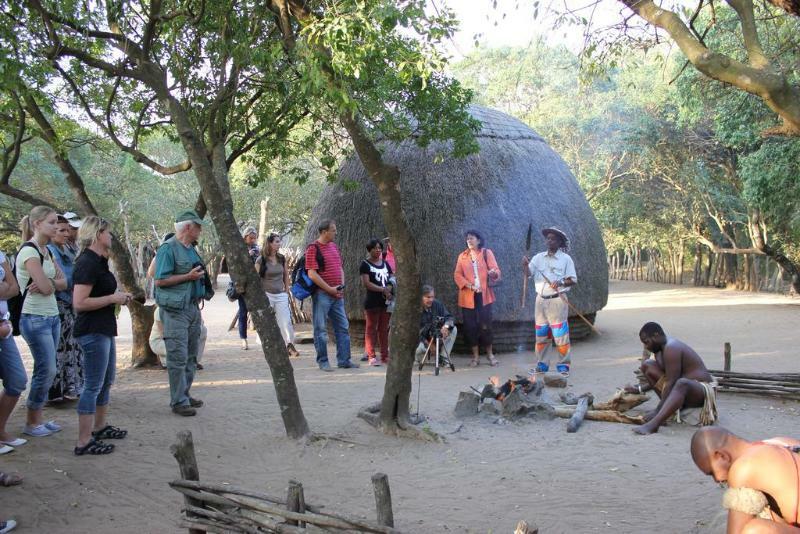 Gooderson Dumazulu Lodge Hluhluwe Exterior foto
